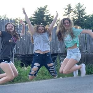 Meet your Posher, Abby